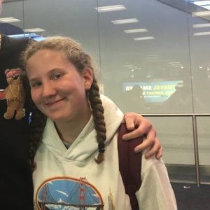 Meet your Posher, Max